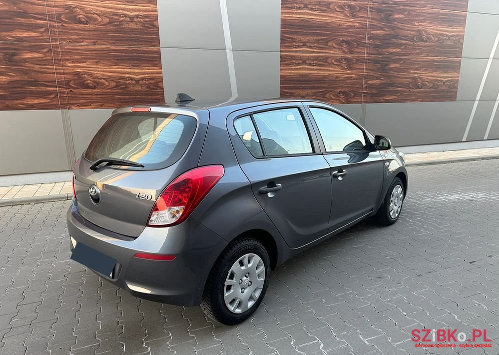 2014' Hyundai i20 1.25 Comfort photo #5