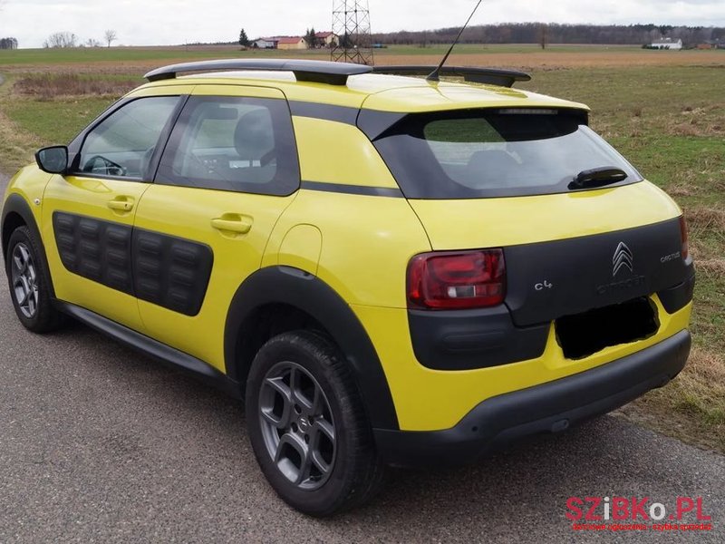 2015' Citroen C4 Cactus 1.2 Puretech Feel photo #4