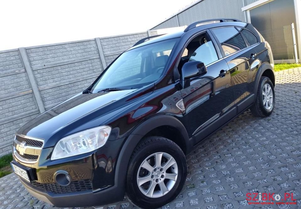 2006' Chevrolet Captiva photo #1
