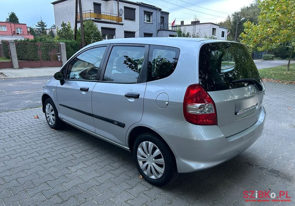 2005' Honda Jazz photo #6