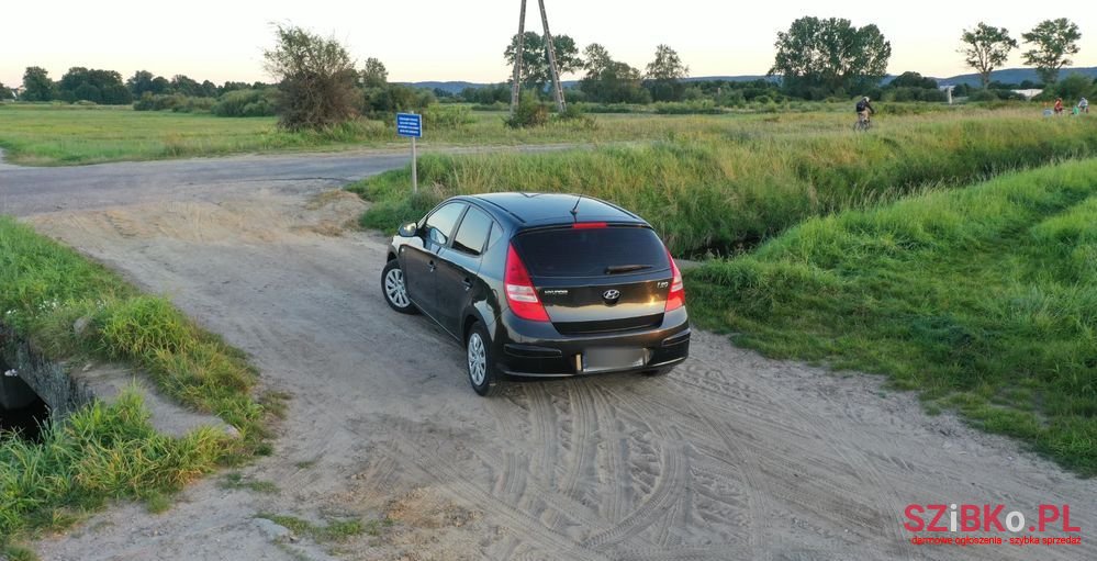 2008' Hyundai i30 1.4 Base photo #5