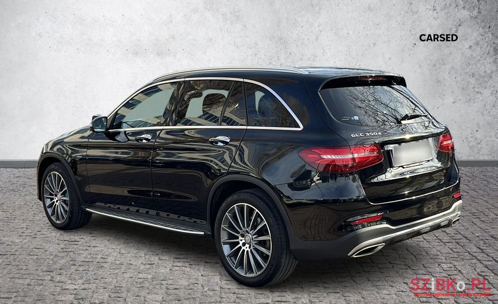 2016' Mercedes-Benz GLC photo #3