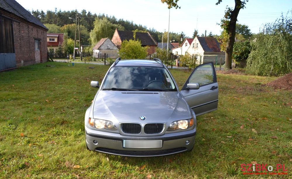 2003' BMW 3 Series 320D photo #1