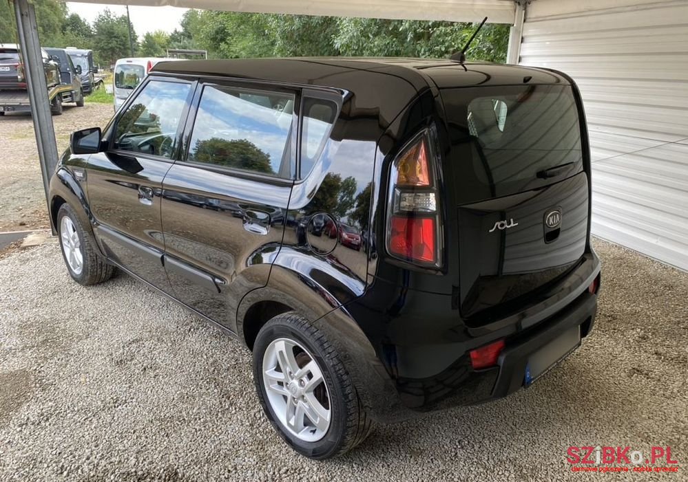 2010' Kia Soul photo #4
