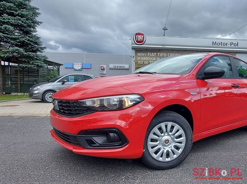 2022' Fiat Tipo photo #2