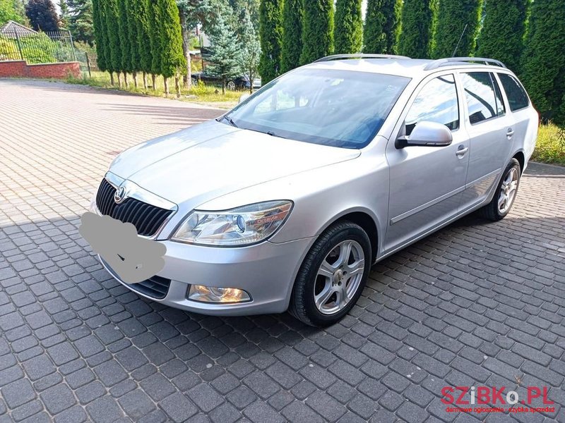 2010' Skoda Octavia 1.8 Tsi Elegance photo #1