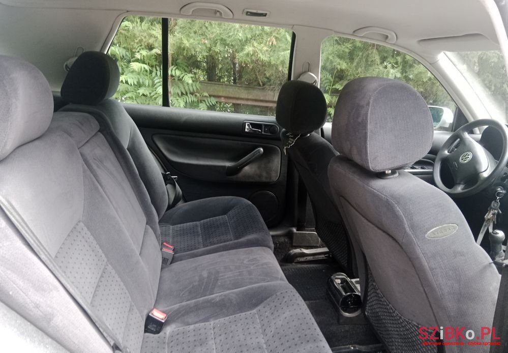 2000' Volkswagen Golf Iv 1.4 16V Basis photo #3