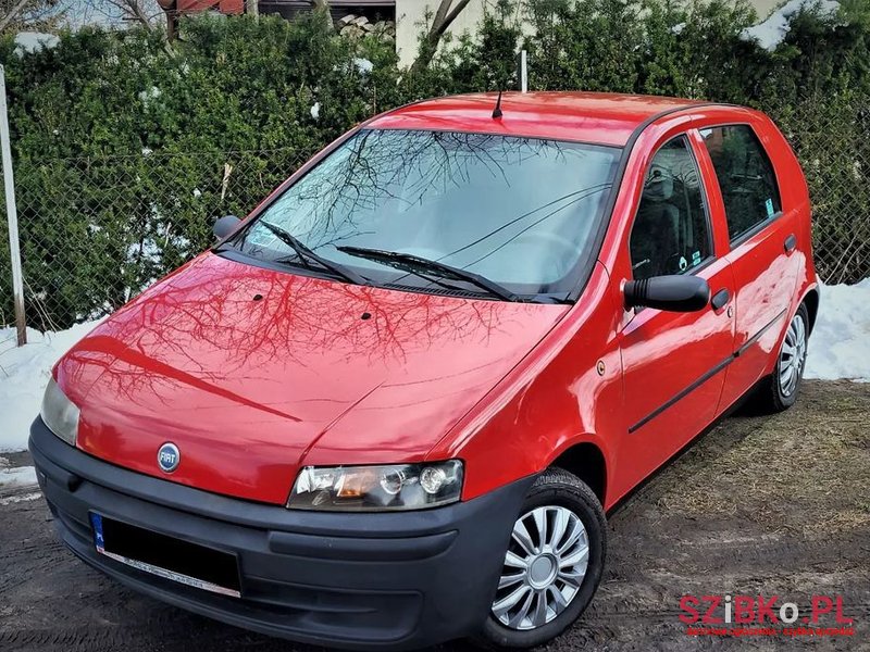 2001' Fiat Punto photo #1