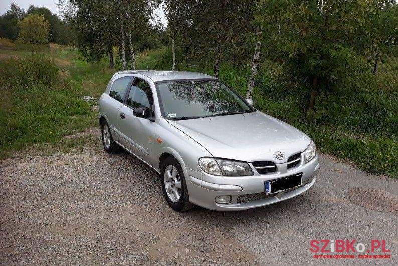 2002' Nissan Almera photo #1