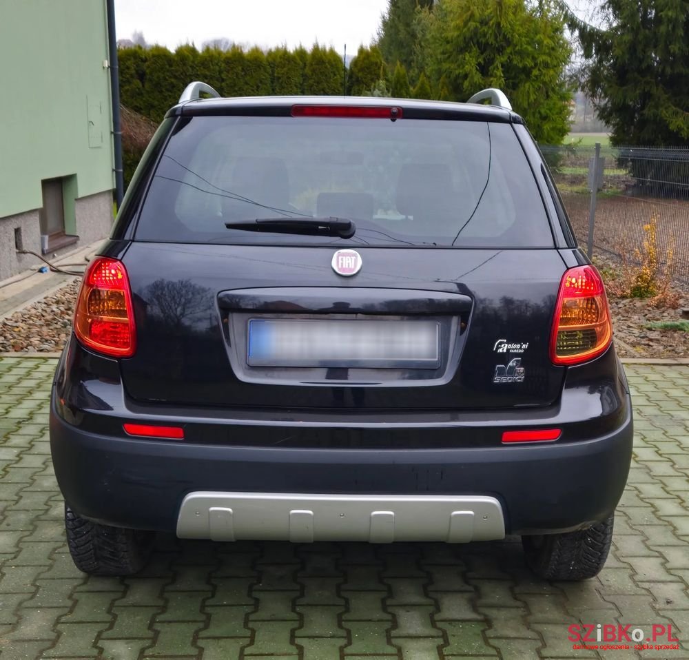 2009' Fiat Sedici photo #5