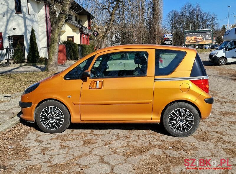 2007' Peugeot 1007 photo #1