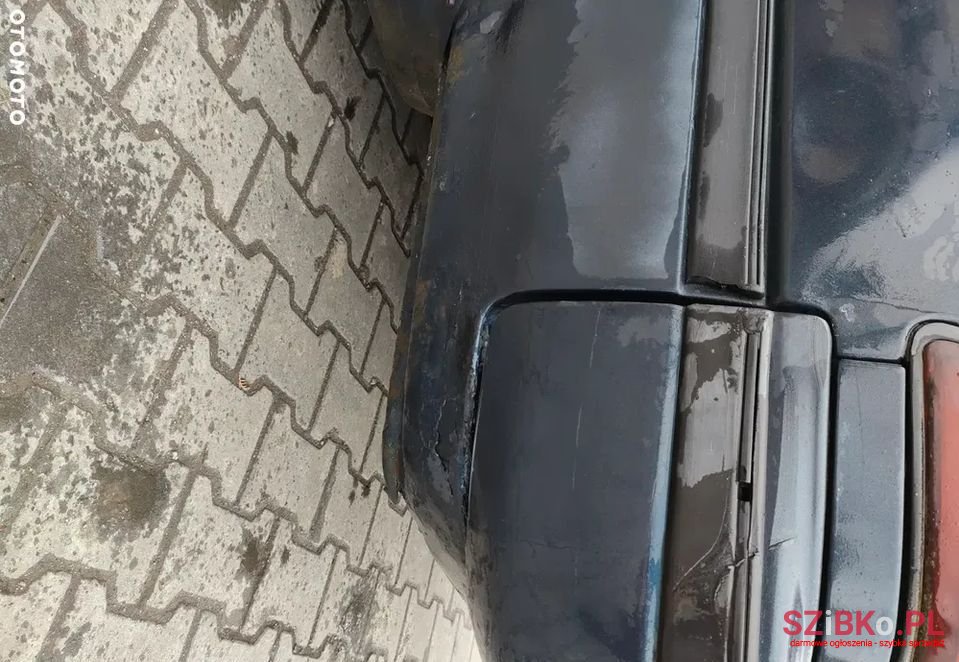 1989' Toyota Carina photo #2