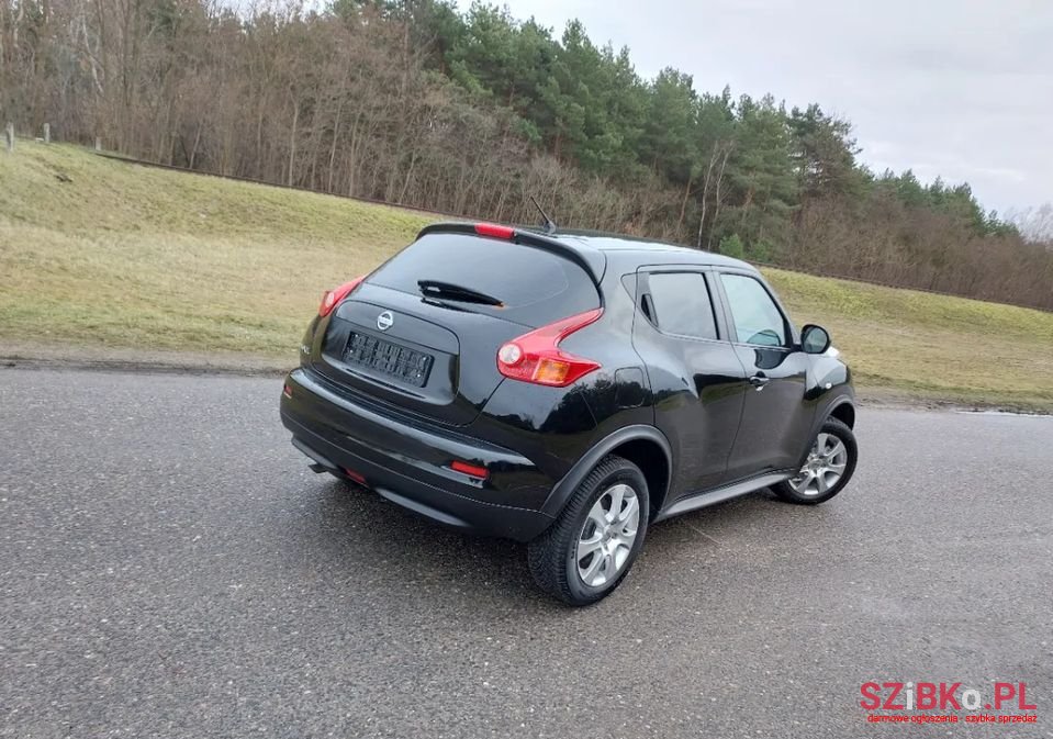 2010' Nissan Juke photo #3