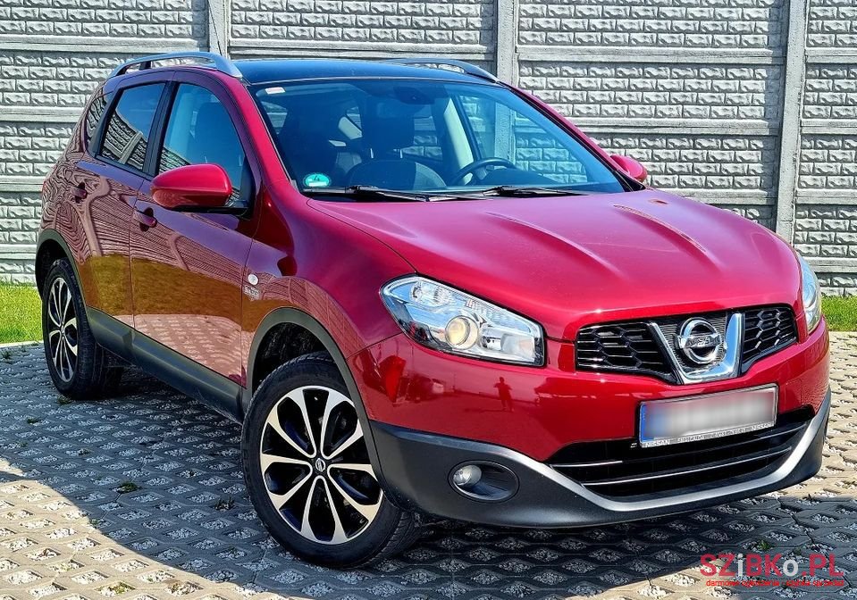 2011' Nissan Qashqai photo #1