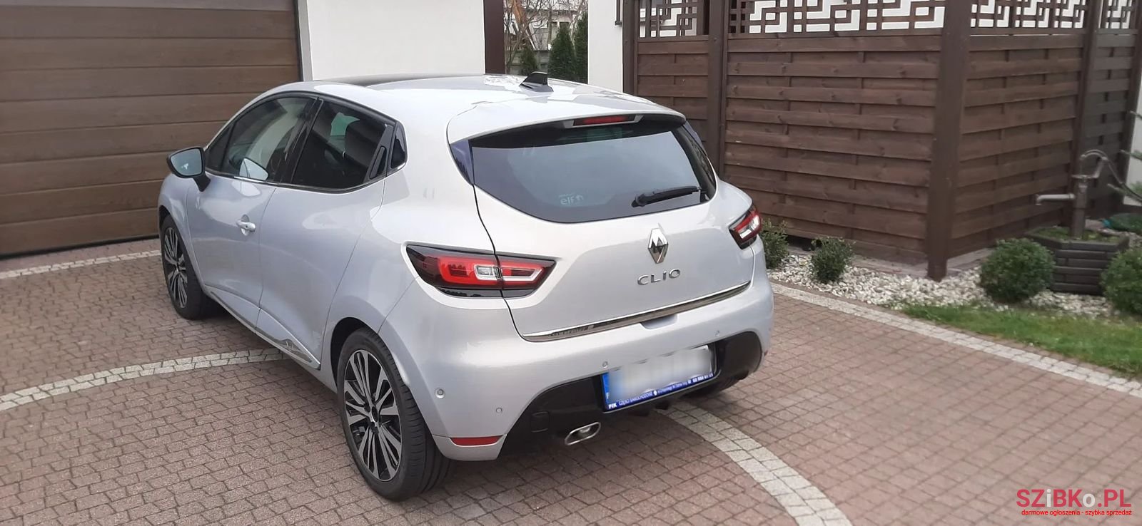 2018' Renault Clio photo #2