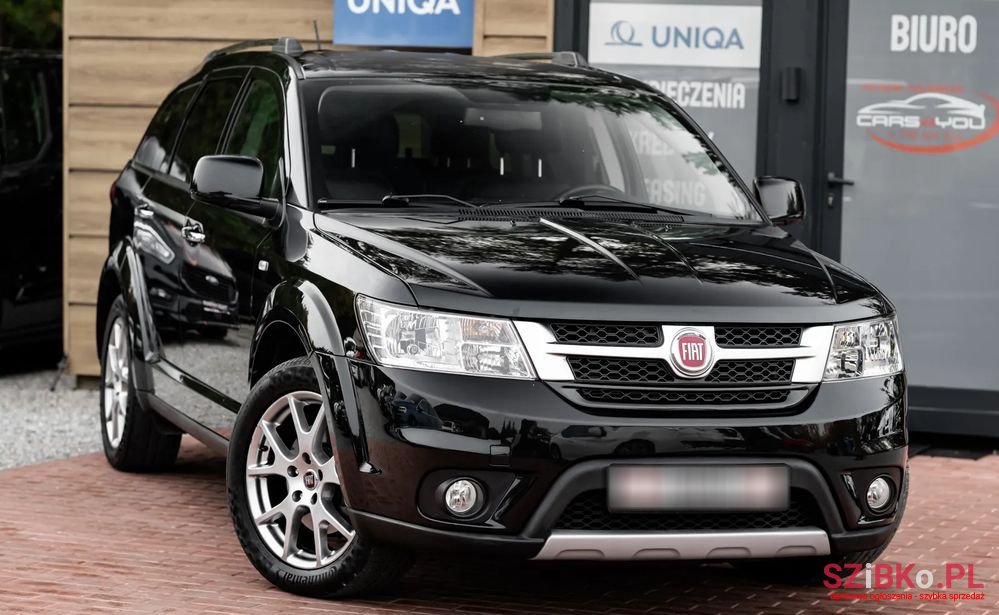 2013' Fiat Freemont 3.6 V6 Urban photo #1