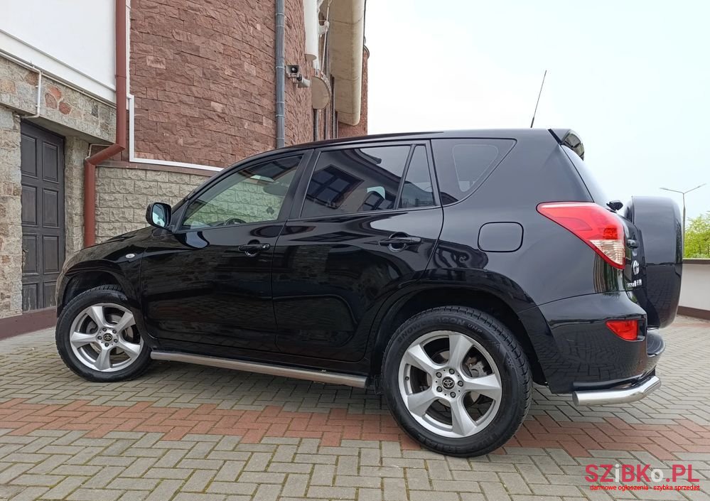 2006' Toyota RAV4 photo #5