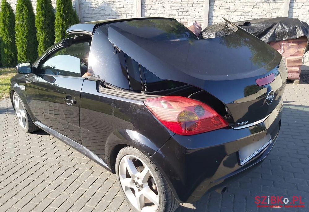 2005' Opel Tigra 1.4 Cosmo photo #5