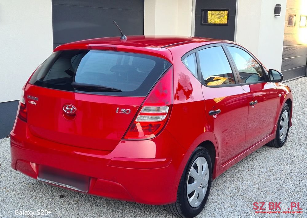 2010' Hyundai i30 photo #5