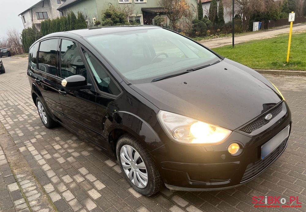 2006' Ford S-Max 2.0 Viva Trend photo #3