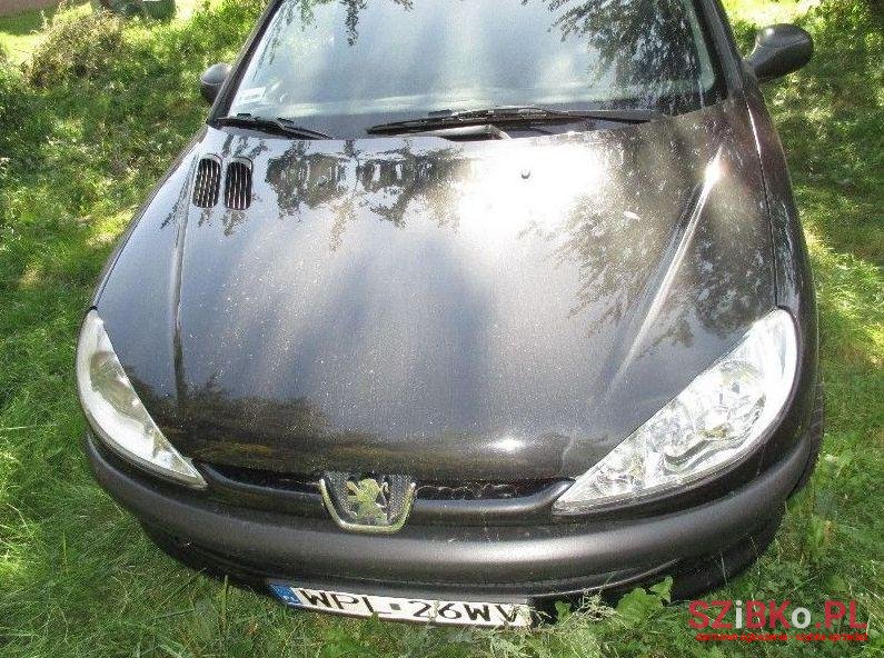 2004' Peugeot 206 photo #2