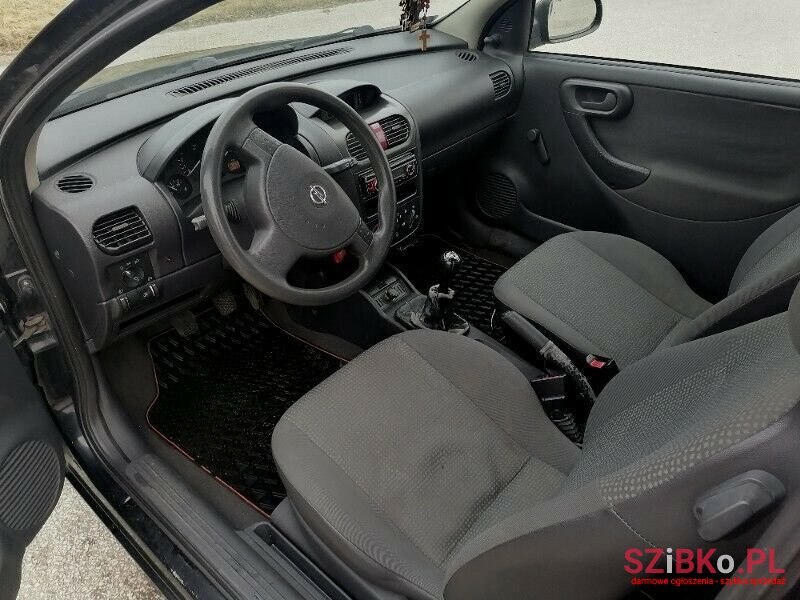2002' Opel Corsa photo #4