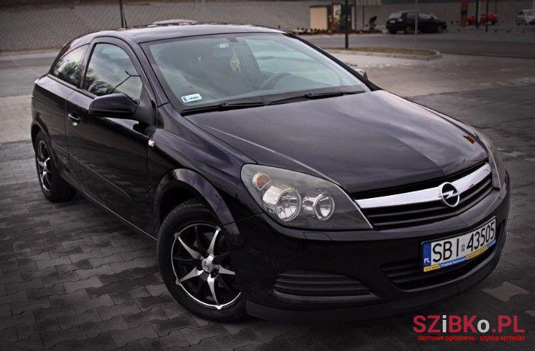 2005' Opel Astra photo #2