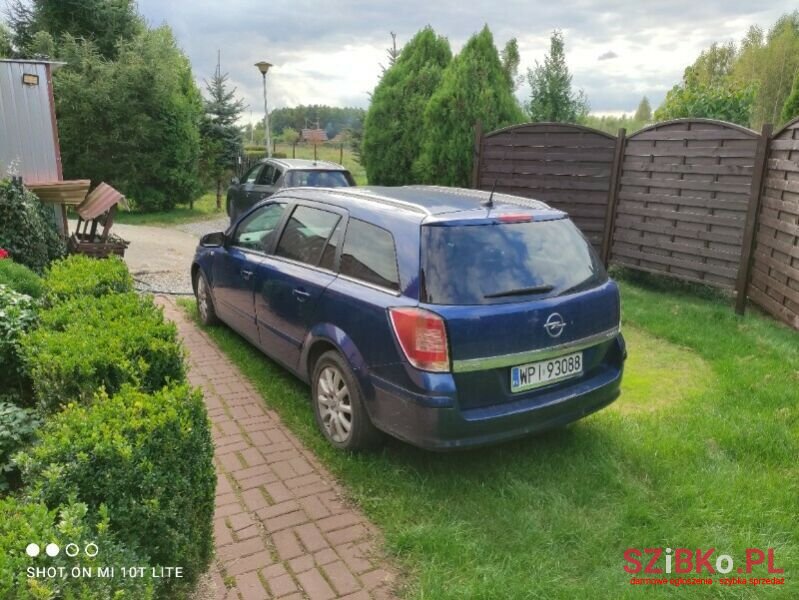 2009' Opel Astra photo #3