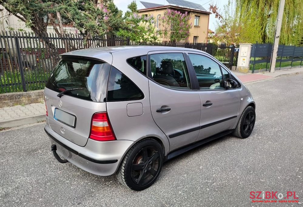 2001' Mercedes-Benz A-Class photo #4
