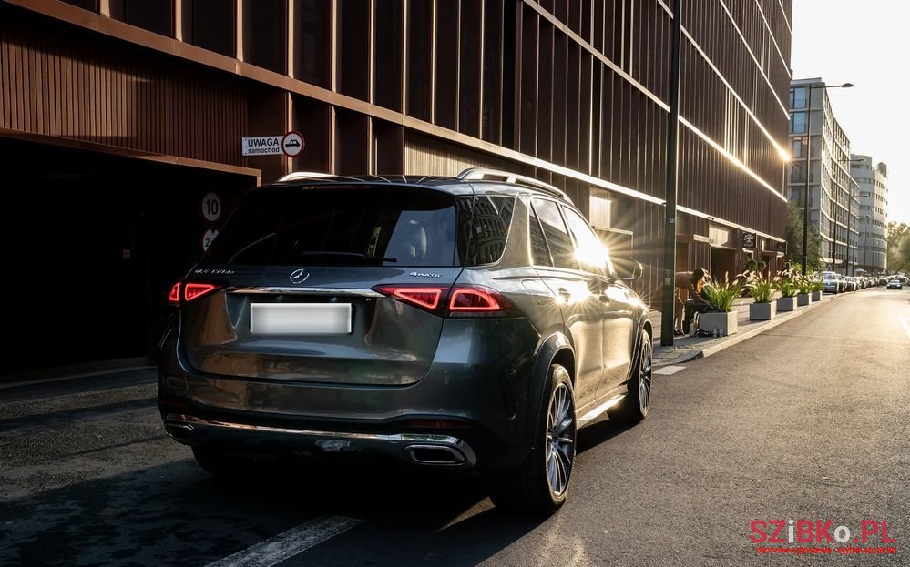 2023' Mercedes-Benz GLE photo #2