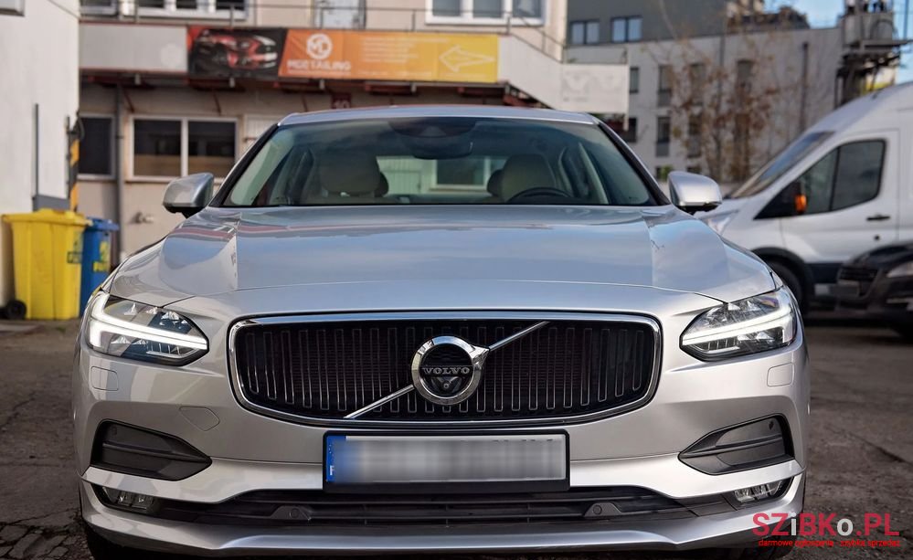 2017' Volvo S90 photo #3