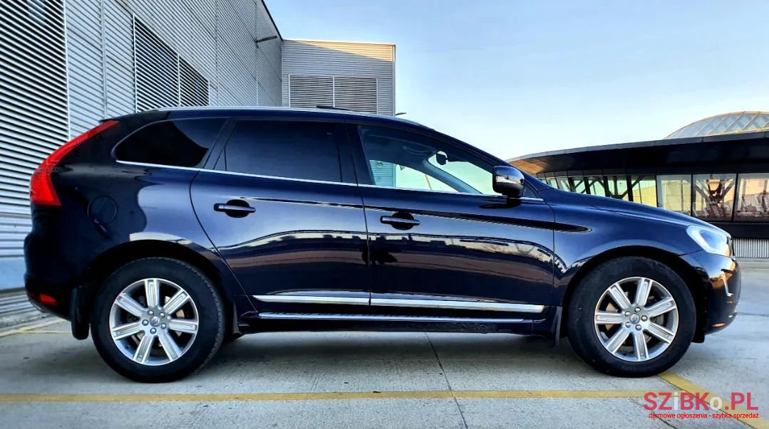 2016' Volvo Xc 60 photo #6