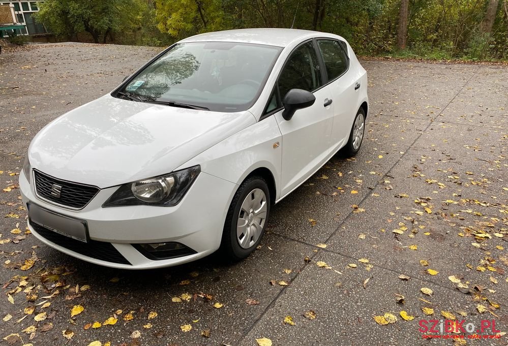 2013' SEAT Ibiza photo #1