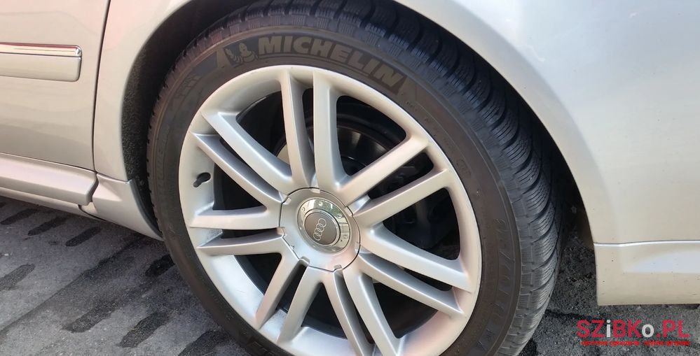 2006' Audi A8 photo #4