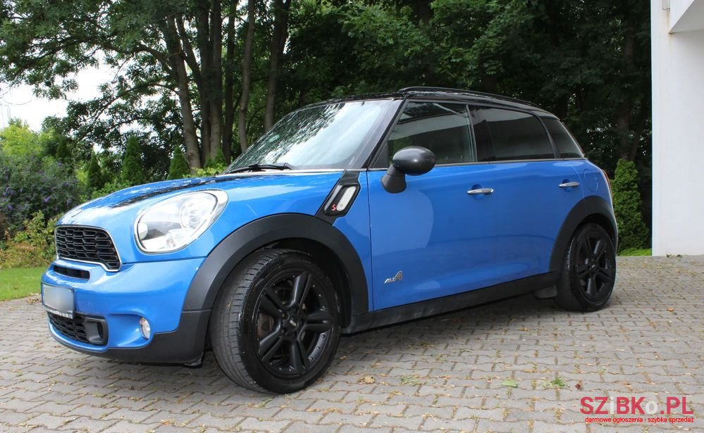2011' MINI Countryman Cooper S All4 photo #3