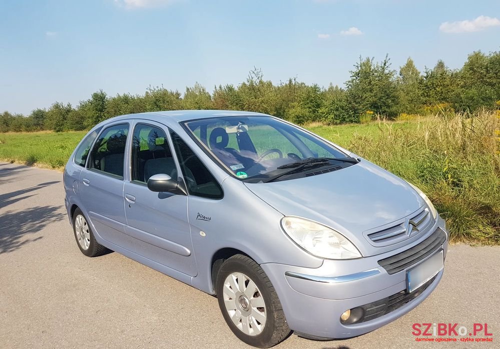 2005' Citroen Xsara Picasso photo #3