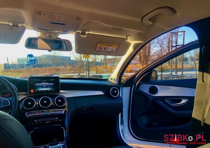 2017' Mercedes-Benz Klasa C photo #3