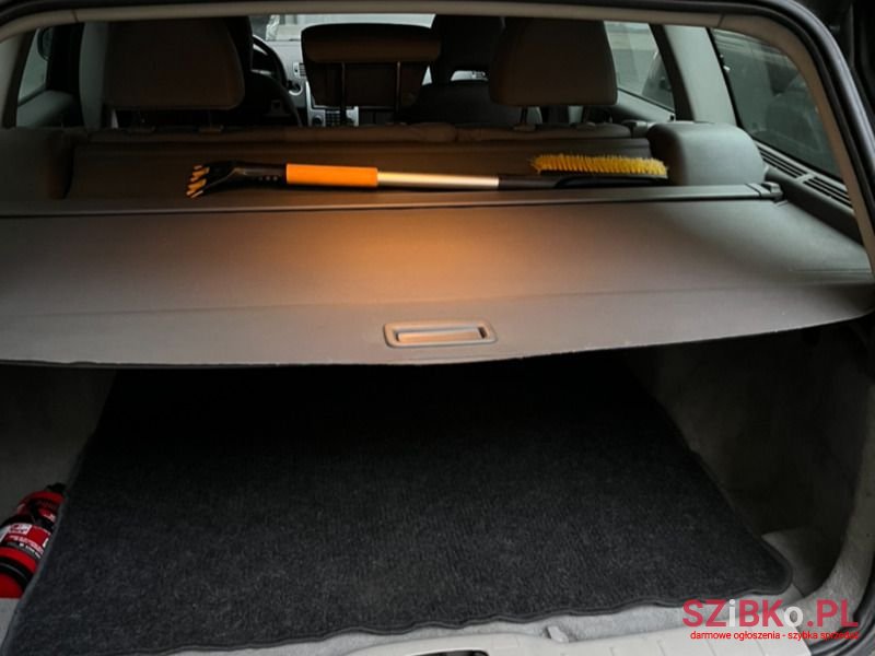 2010' Volvo V50 photo #6