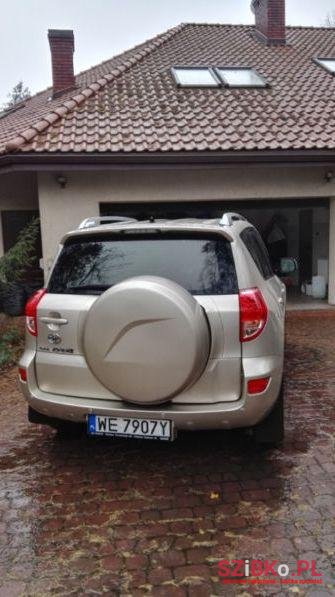 2007' Toyota Rav-4 photo #1