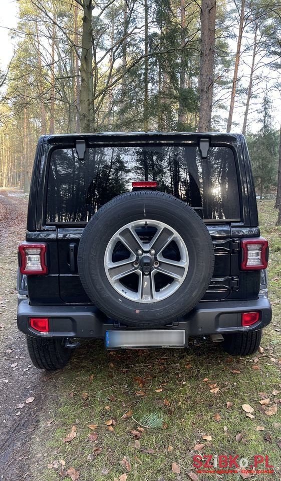 2021' Jeep Wrangler photo #3