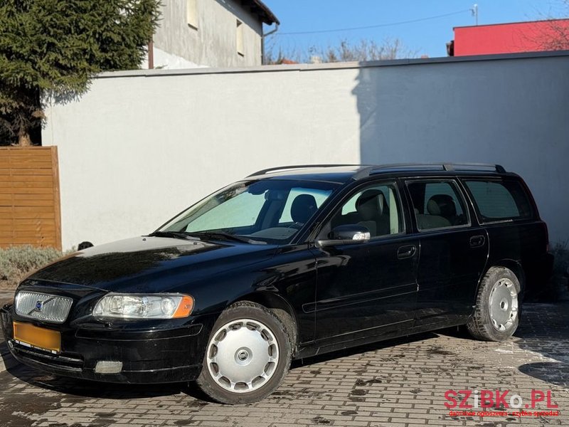 2007' Volvo V70 D5 Premium photo #2