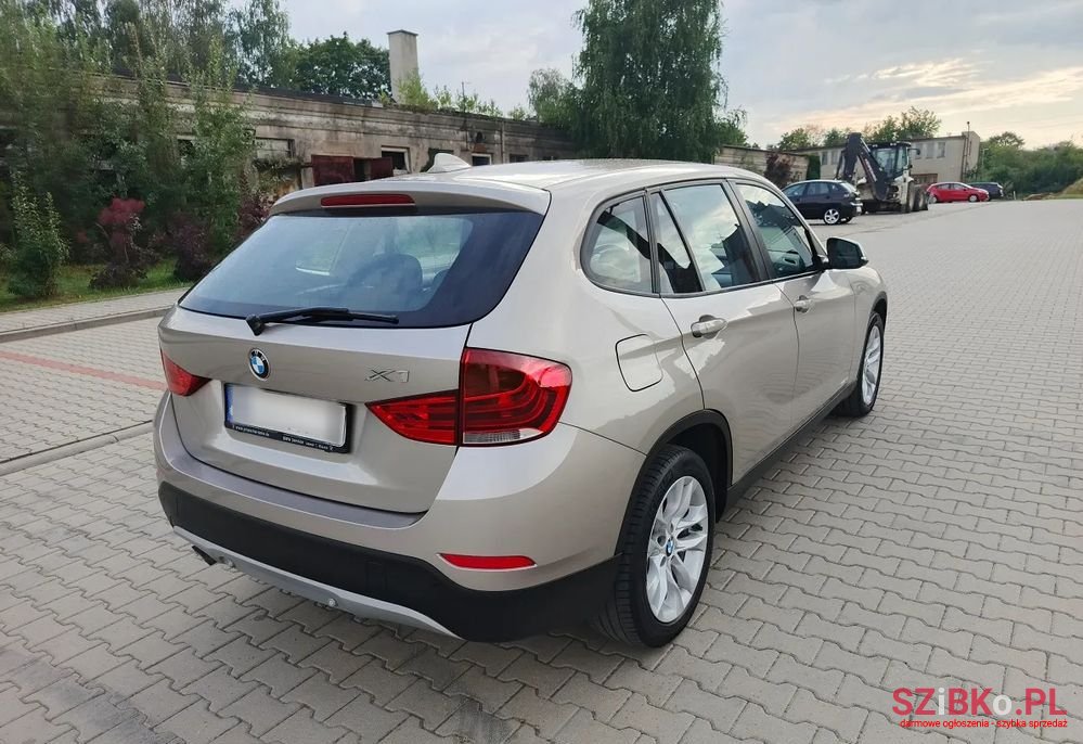 2015' BMW X1 Sdrive18I Sport Line photo #6