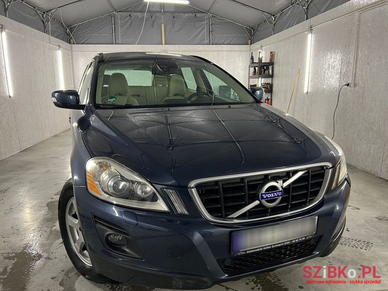 2009' Volvo Xc 60 2.4D photo #2