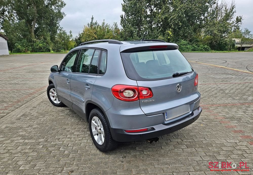 2008' Volkswagen Tiguan photo #4