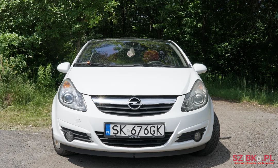 2010' Opel Corsa photo #2