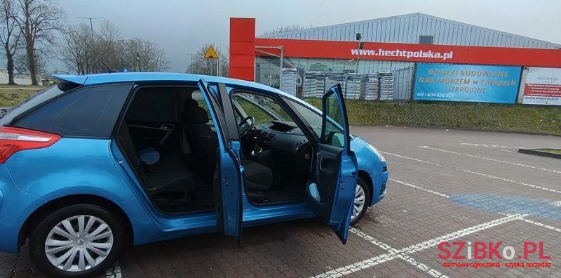 2008' Citroen C4 Picasso photo #6