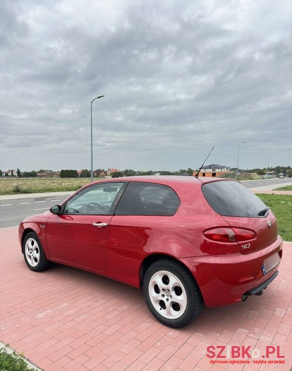 2009' Alfa Romeo 147 photo #3