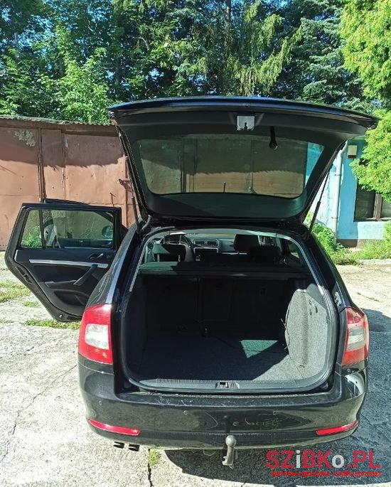 2011' Skoda Octavia photo #4