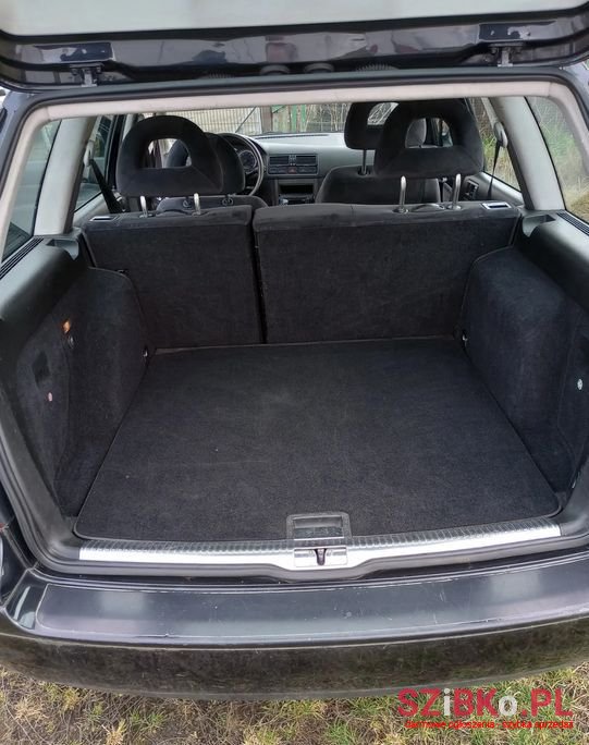 2002' Volkswagen Bora photo #4