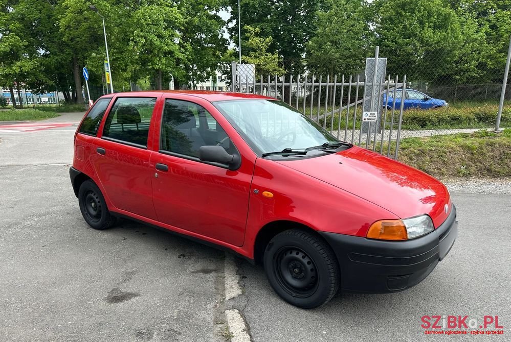 1999' Fiat Punto 55 S photo #3